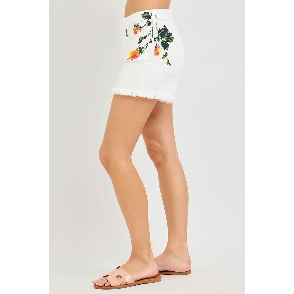 RISEN Tummy Control High Rise‎ Flower Printed Shorts - Small - Picture 3 of 8